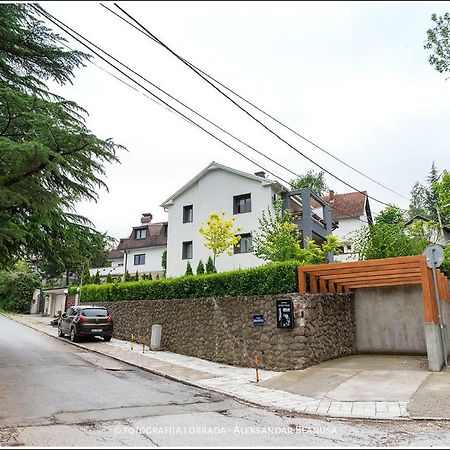 Apartmani15 อารันเยโลวัคส์ ภายนอก รูปภาพ